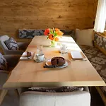 Brisi - Luxury & Bergblick