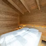 Brisi - Luxury & Bergblick
